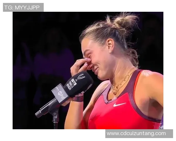 两进年终决赛均丢冠！27岁国际第1落泪：我老了，被莱巴打出球场